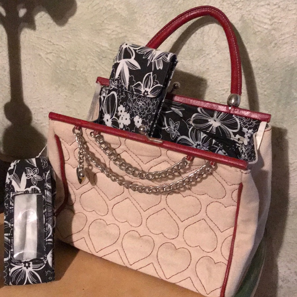 Small new hand bag